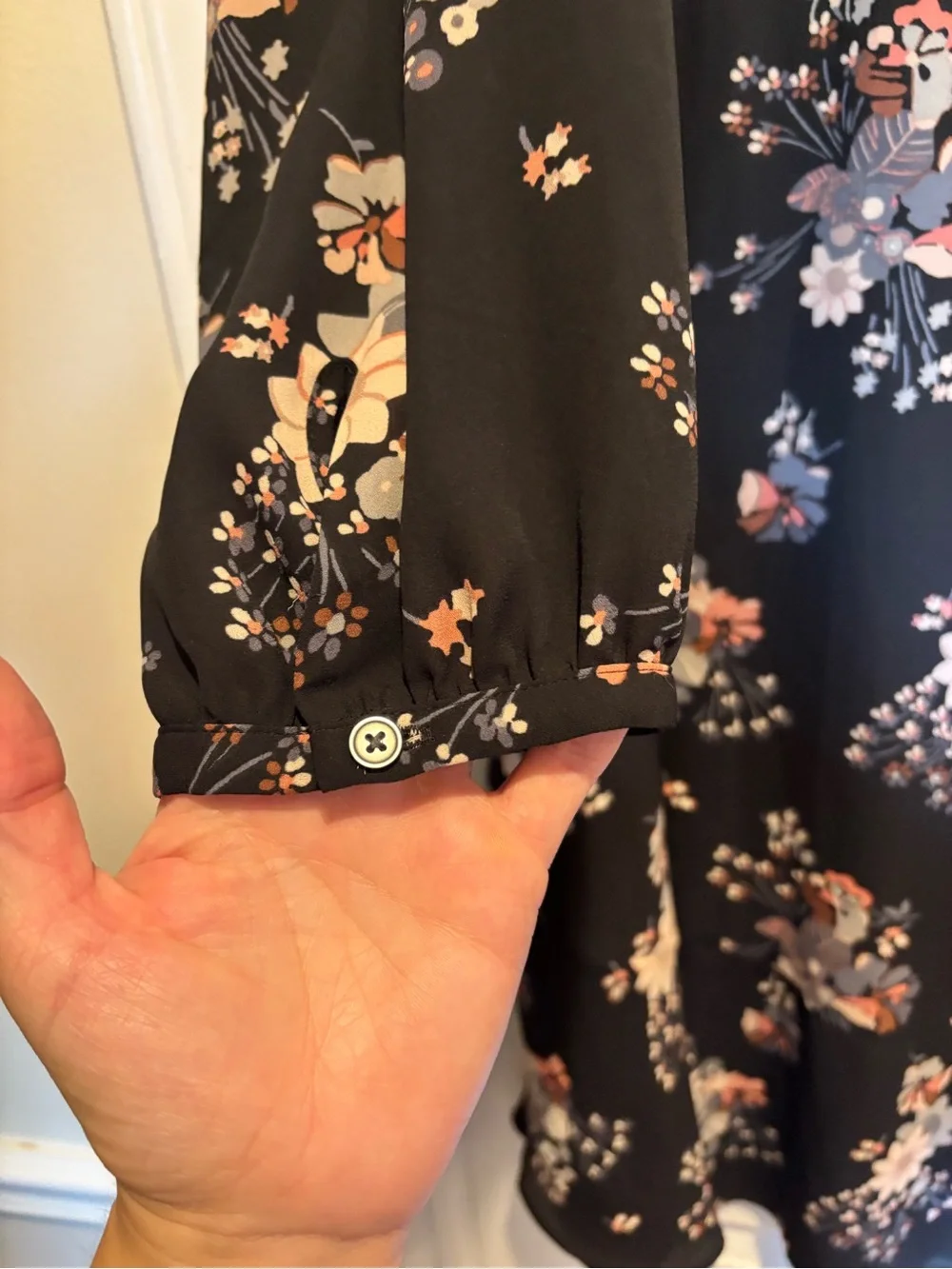 LOFT Plus Wildflower Flounce Dress Size 20 Black Floral Dress Long Sleeve A Line